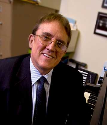 Stephen Husarik's headshot